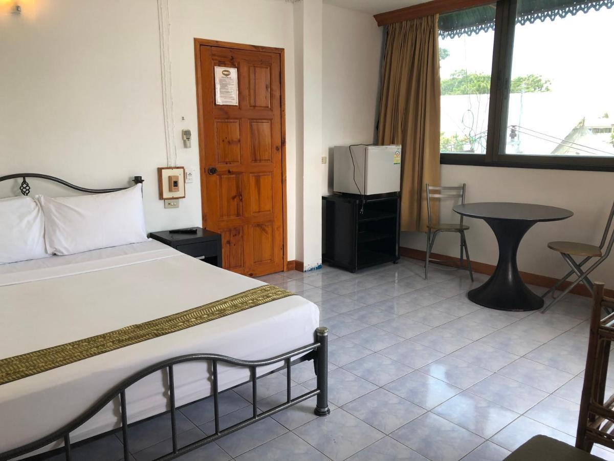 Moby Dick Guesthouse Самуй Екстер'єр фото