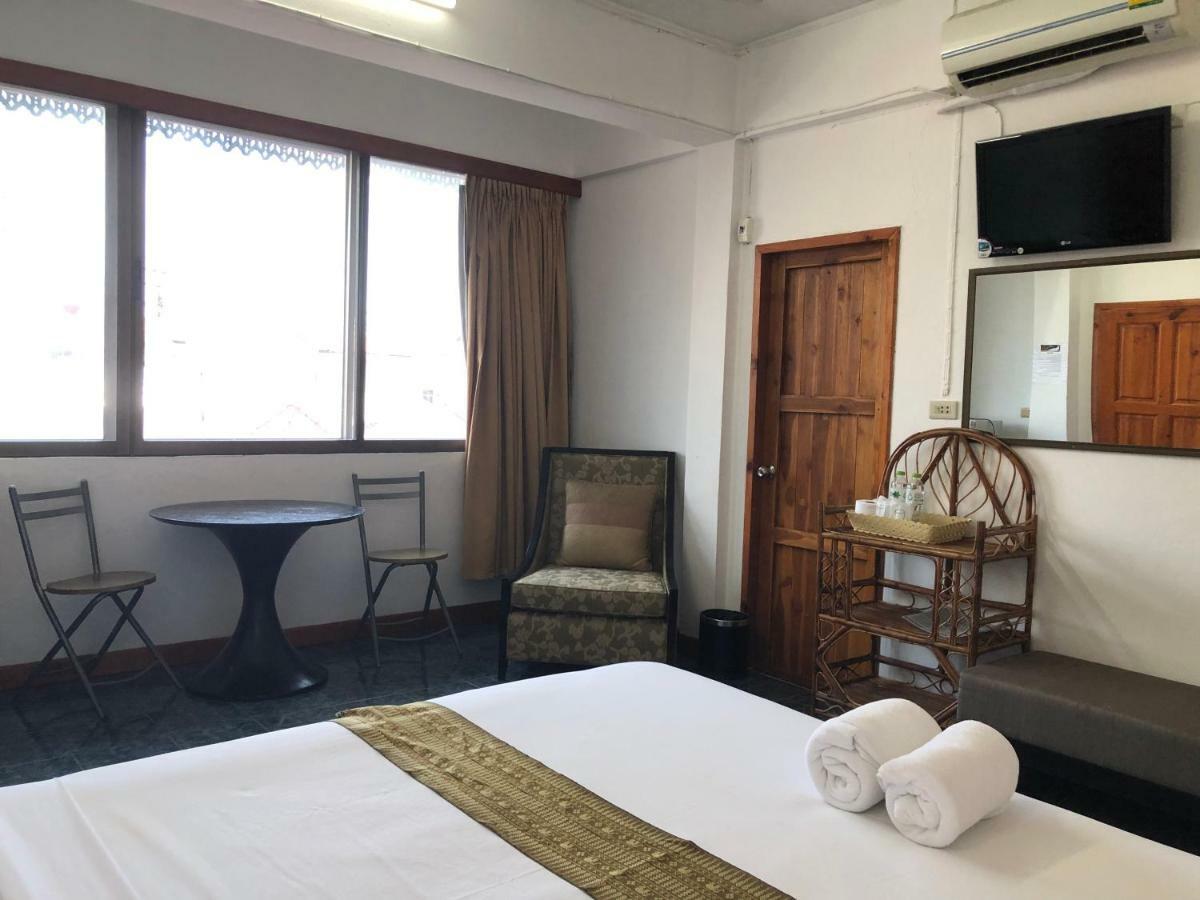 Moby Dick Guesthouse Самуй Екстер'єр фото